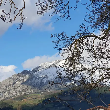 La Riega Del Peral Chalet Ojedo